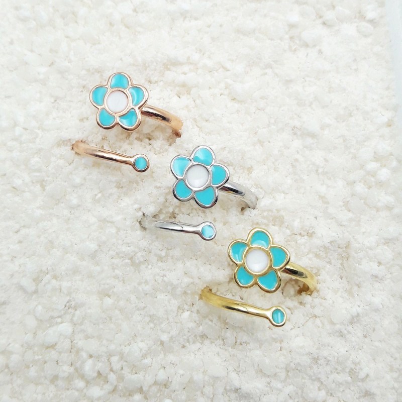 flower-ring-light-blue